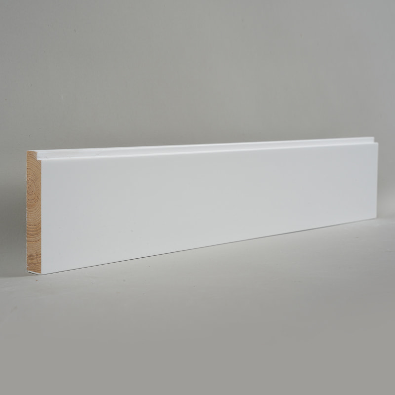소나무 스커트 보드(필러 프라이머 처리 및 도장) - 흰색 3/5' x 3 1/6'-A1